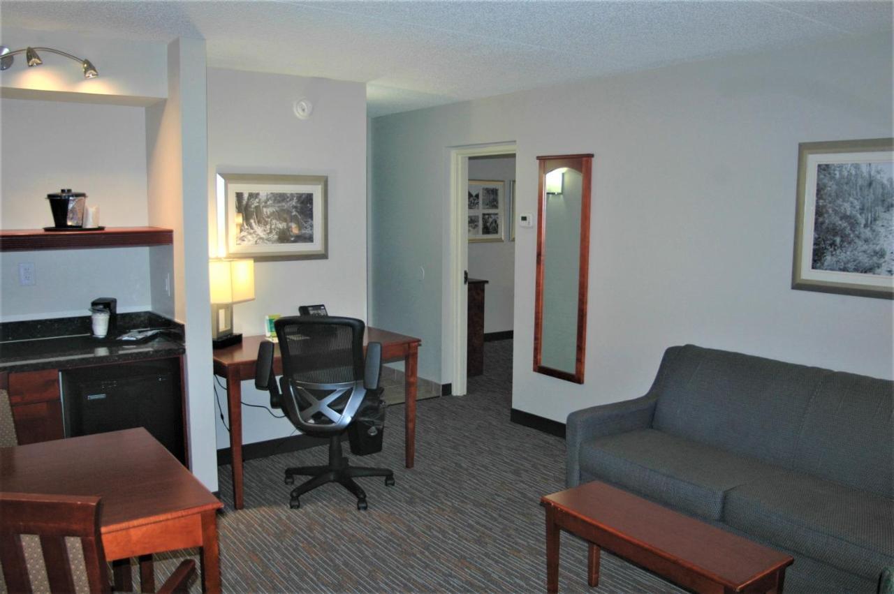 מלון Wingate By Wyndham Valdosta/Moody Afb מראה חיצוני תמונה